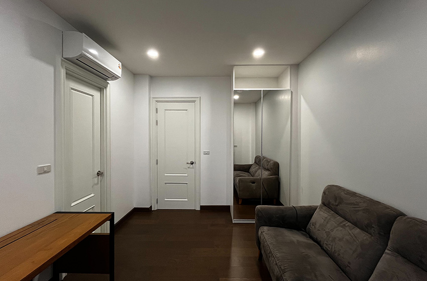 House with Shared Pool in Sukhumvit 